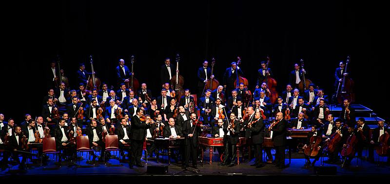 Glazbeni spektakl na zatvaranju 24. OLJK-a: ORKESTAR 100 VIOLINA!
